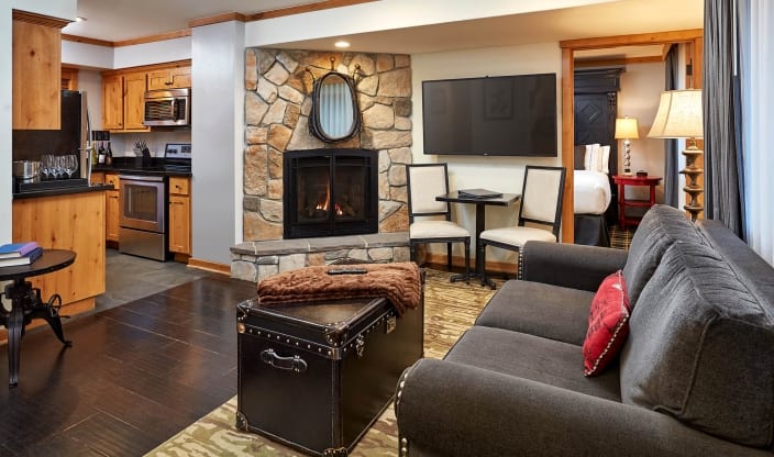 Three-Bedroom Suite with Kitchen